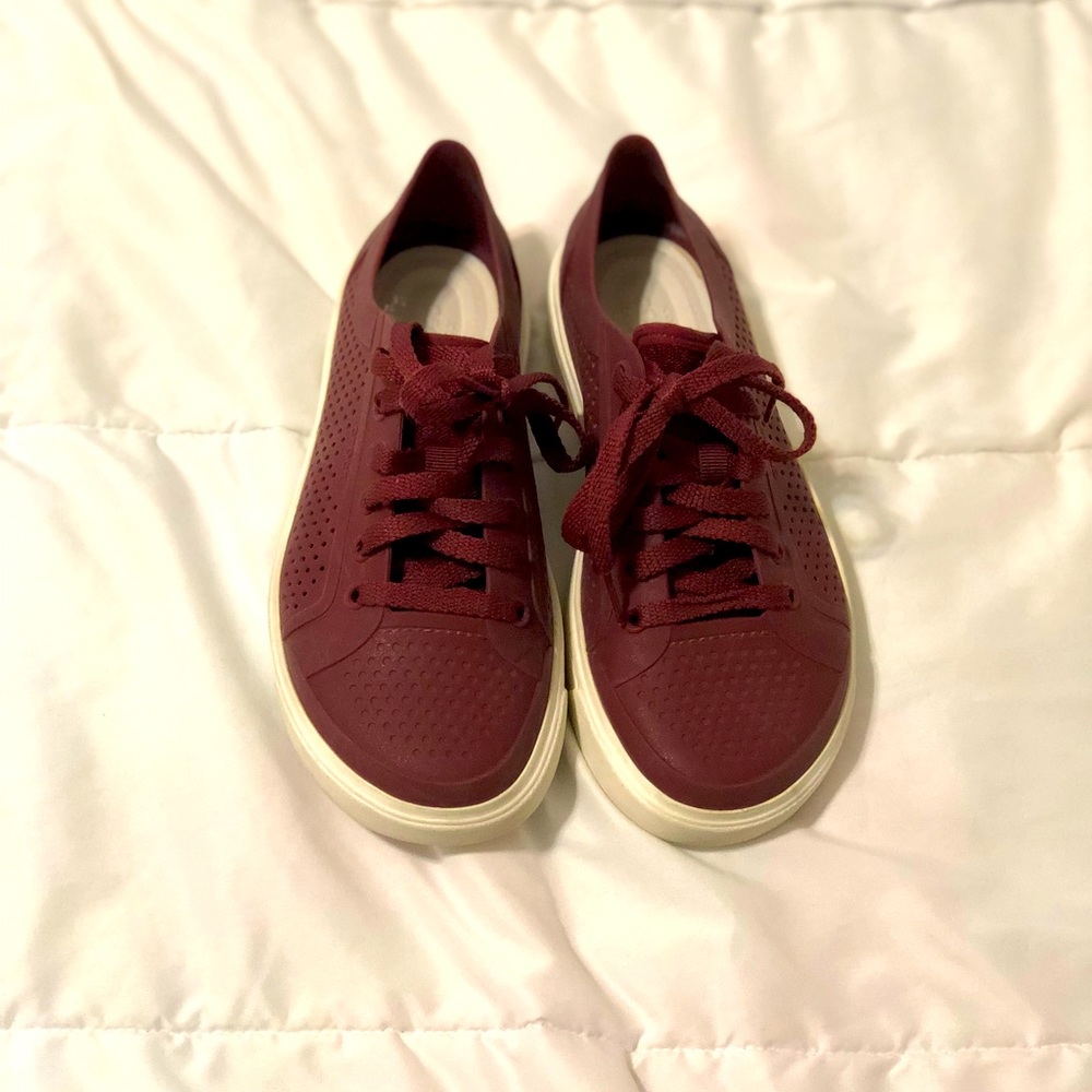 Crocs Sneakers
